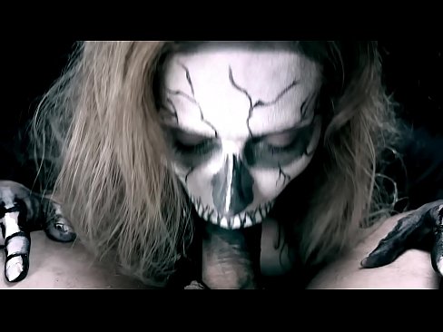❤️ Demon cailín sucking coileach lena béal dubh agus shlogtha cum. ❤  Porn fb  ag porn % ga.passionateembracespotlight.ru%  ❌️❤