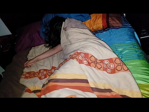 ❤️ Stepson ag bualadh lena leasmháthair óg agus í ina codladh. ❤ Porn fb ag porn % ga.passionateembracespotlight.ru% ❌️❤